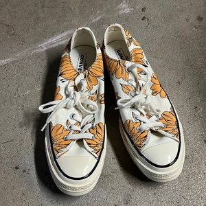 Flower converse sneakers